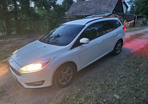 Ford Focus cena 43900 przebieg: 149500, rok produkcji 2017 z Koronowo małe 781